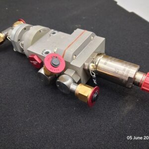 O-S BLEEDING VALVE 0174120140 0174126090 - Image 1